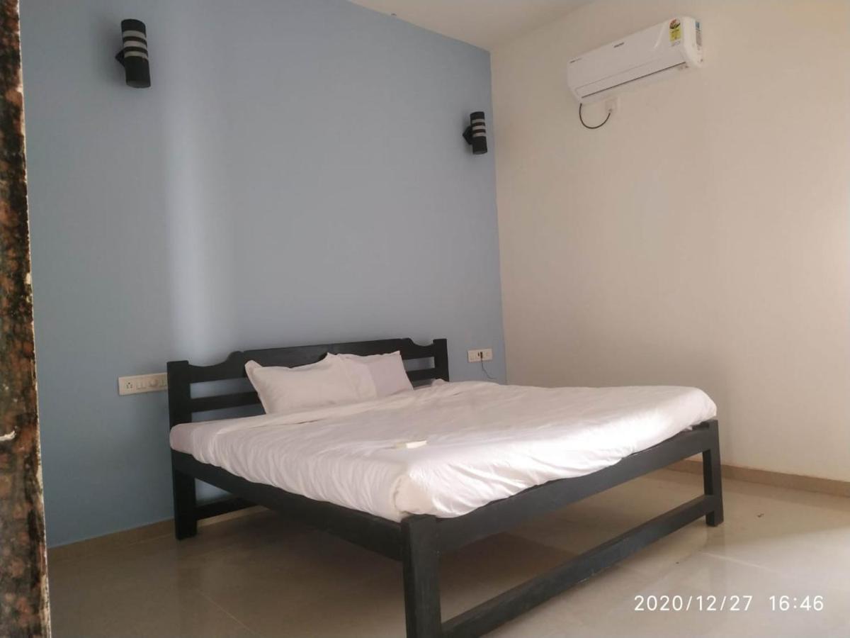 White Seasons Resort And Spa Devbag Chaoka Bagian luar foto